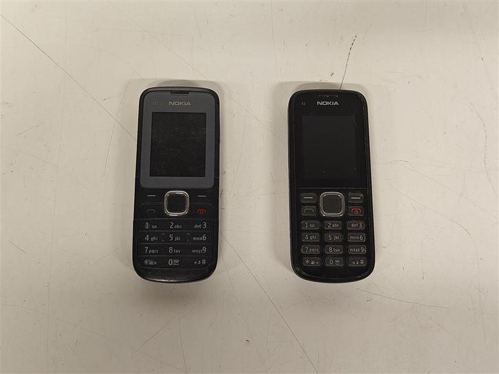 A6612 Nokia C1 [Twee Stuks, 1x C1-01 & 1x C1-02], Telecommunicatie, Mobiele telefoons | Nokia, Gebruikt, Zwart, Ophalen of Verzenden