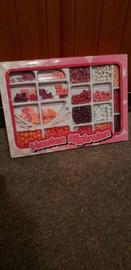 Nieuwe Houten Rijgkralen Set, Kinderen en Baby's, Speelgoed | Educatief en Creatief, Nieuw, Knutselen, Ophalen of Verzenden