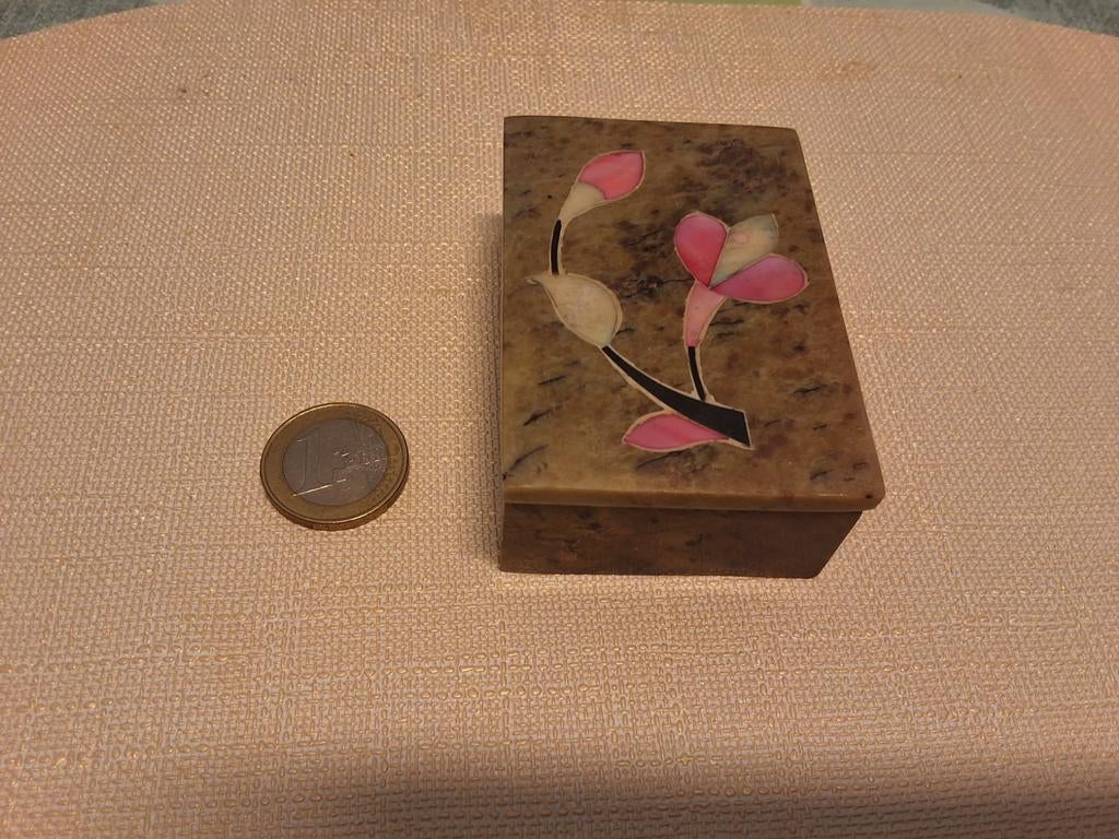 Marmeren Sieradendoosje met Bloemmotief, Antiek en Kunst, Ophalen of Verzenden