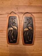 Twee prachtige hout / emaille vintage wand bordjes, Heron., Antiek en Kunst, Antiek | Wandborden en Tegels, Ophalen of Verzenden