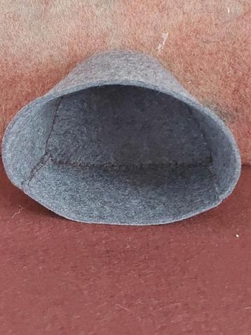 Kerststal van wolvilt (2) beschikbaar voor biedingen