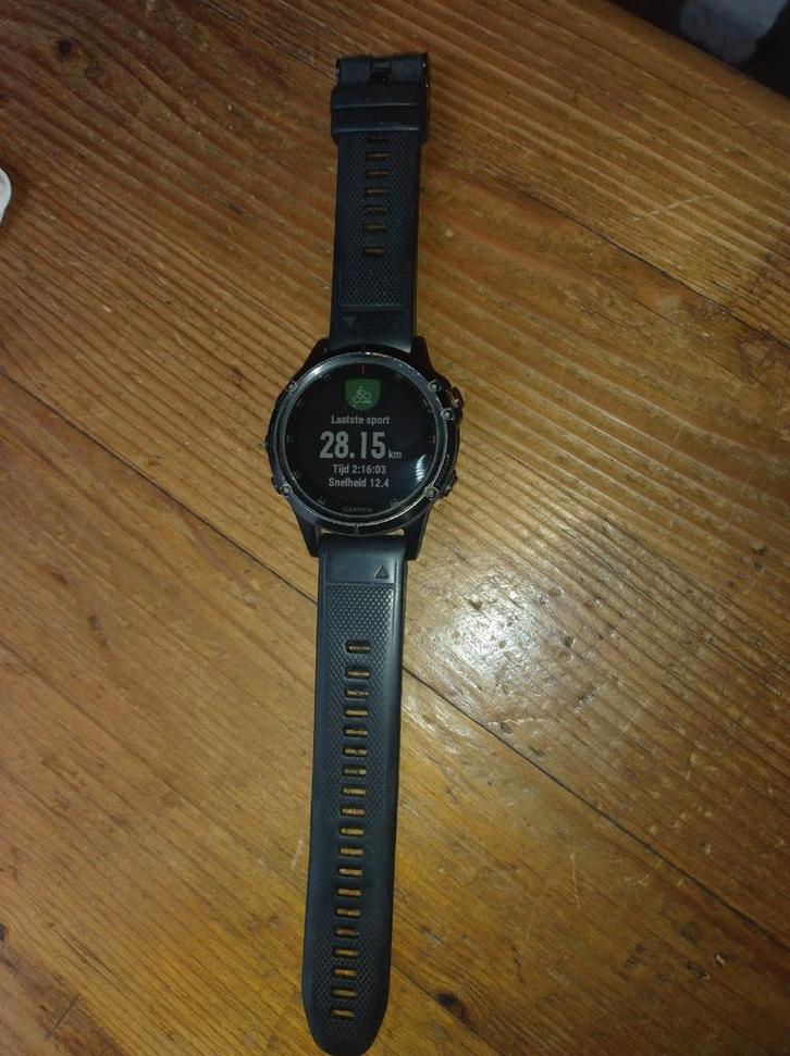 Garmin Fenix 5 Plus - GPS sporthorloge, Sieraden, Tassen en Uiterlijk, Sporthorloges, Gebruikt, Android, Zwart, Afstand, Calorieverbanding