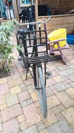 Omafiets een mooie met rekje., Fietsen en Brommers, 56 cm of meer, Ophalen, Zo goed als nieuw, Omafiets