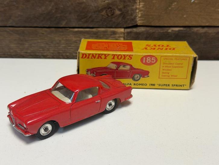 Dinky Toys 185 - Alfa Romeo 1900 'Super Sprint' A6216, Hobby en Vrije tijd, Modelauto's | Overige schalen, Zo goed als nieuw, Auto
