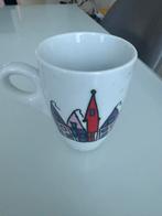 Yong Kop met kleurrijke huisjes, Gebruikt, Keramiek, Ophalen of Verzenden, Overige stijlen