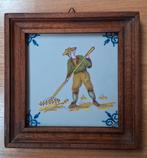 Makkums tegeltje in houten lijstje., Ophalen of Verzenden
