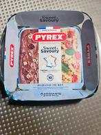 Nieuw! Ovenschaal van PYREX €5,00, Huis en Inrichting, Keuken | Keukenbenodigdheden, Ophalen of Verzenden, Zo goed als nieuw