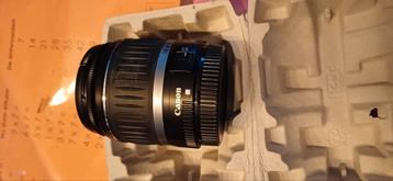 Canon efs 18-55mm beschikbaar voor biedingen
