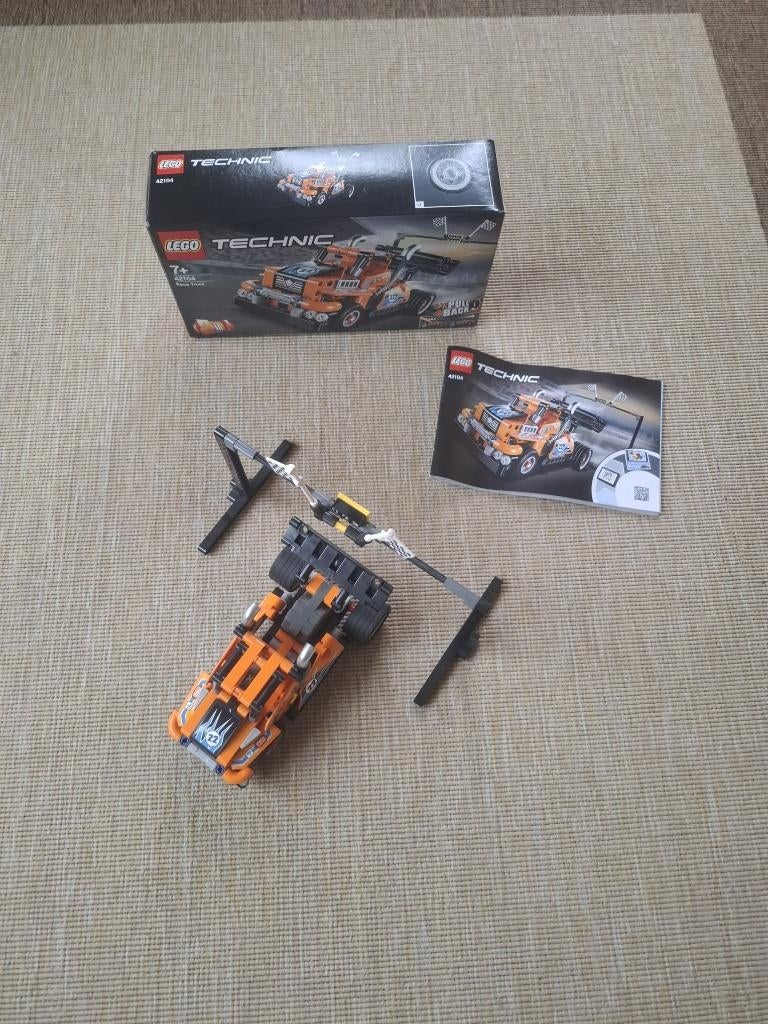 Lego Technic pullback 42104 + Lego Technic 9390, 2-in-1 sets, Ophalen, Zo goed als nieuw, Complete set, Lego