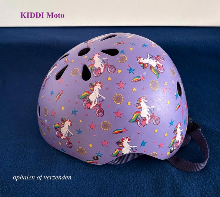 Kiddimoto Helm Kinderhelm Paars decor = Eenhoorn op fiets, Fietsen en Brommers, Fietsaccessoires | Fietshelmen, Gebruikt, Jongen of Meisje