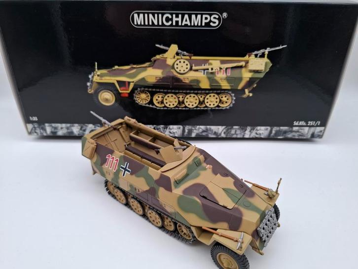 Minichamps Sd kfz 251 1, Hobby en Vrije tijd, Modelbouw | Auto's en Voertuigen, Nieuw, Tank, 1:32 tot 1:50, Overige merken, Ophalen of Verzenden