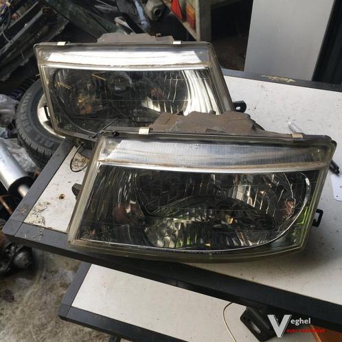 Mitsubishi Spacerunner Koplamp Linksvoor of Rechtsvoor, Auto-onderdelen, Verlichting, Gebruikt, Ophalen of Verzenden