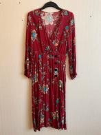 Mango overslagjurk mt. 38, Maat 38/40 (M), Ophalen of Verzenden, Gedragen, Rood