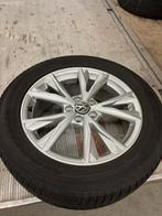 Hancook winterbanden met volkswagenvelh, Auto-onderdelen, Ophalen of Verzenden, 235 mm, Winterbanden, Band(en)