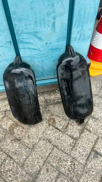 Fenders beschikbaar voor biedingen