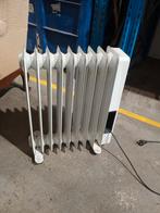 Olie kachel, Doe-het-zelf en Verbouw, Ophalen, Gebruikt, ., Kachel