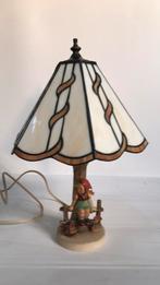 Just resting meisje Hummel Tiffany lamp, Gebruikt, Ophalen of Verzenden, Hummel