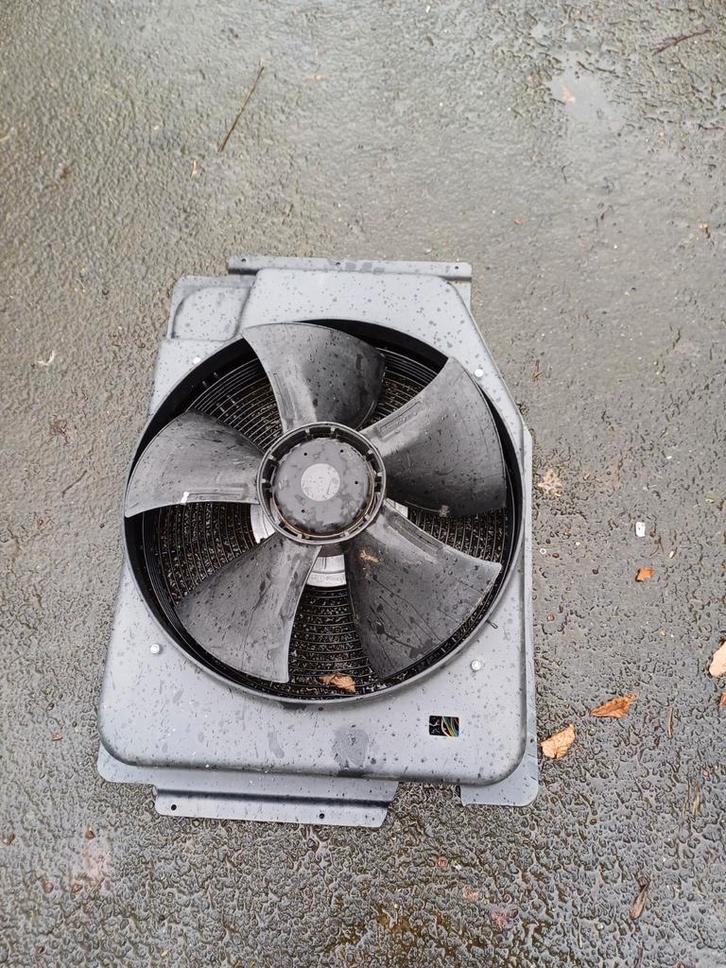 Krachtige ventilatoren 400W, Doe-het-zelf en Verbouw, Ventilatie en Afzuiging, Ventilator, Ophalen of Verzenden