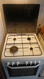 Gasfornuis Indesit, Zo goed als nieuw, Gas, 4 kookzones, Ophalen of Verzenden