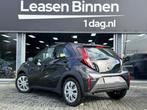 Toyota Aygo X 1.0 VVT-i S-CVT first Automaat|Carplay|Camera, Auto's, Toyota, Stof, Gebruikt, 4 stoelen, Zwart