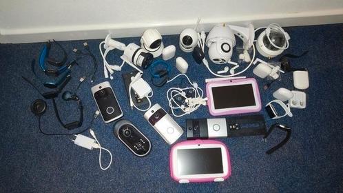 Diverse camera's tablets oordopjes en kabels, Audio, Tv en Foto, Overige Audio, Tv en Foto, Gebruikt, Ophalen