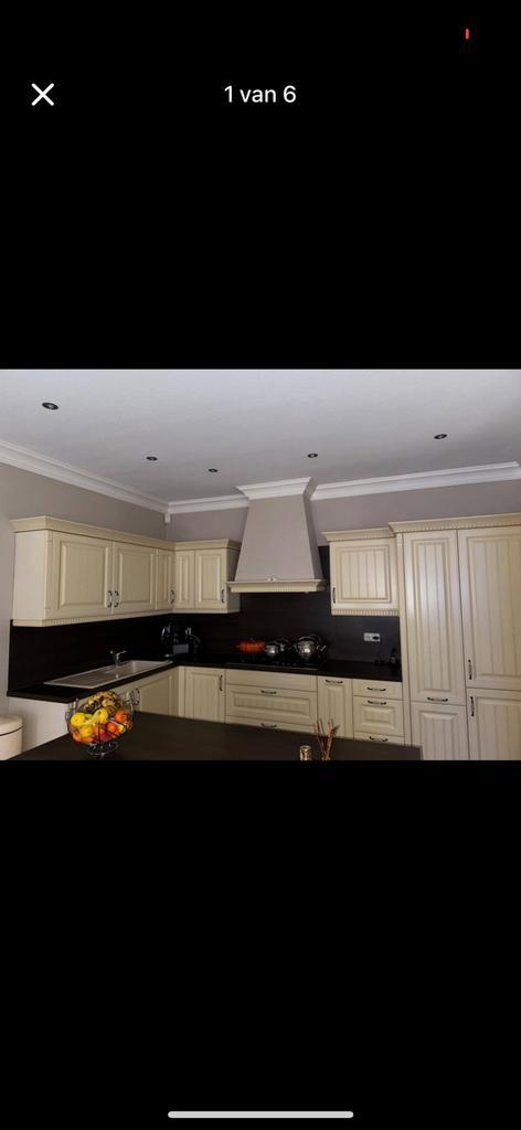 Keuken met eiland en apparatuur, Huis en Inrichting, Keuken | Complete keukens, Zo goed als nieuw, Overige typen, Ophalen