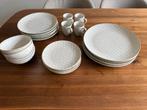 Sia Servies - 17 Delig, Ophalen, Gebruikt, Effen, Aardewerk
