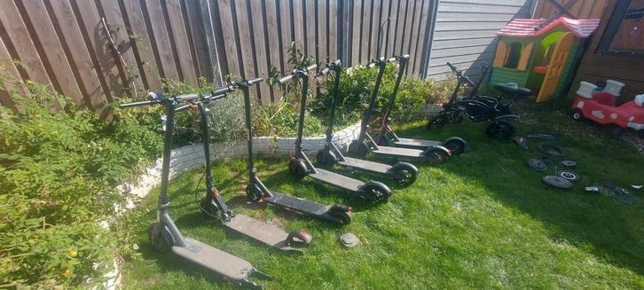 Partij elektrische steps en onderdelen, Fietsen en Brommers, Steps, Gebruikt, Elektrische step (E-scooter), Ophalen