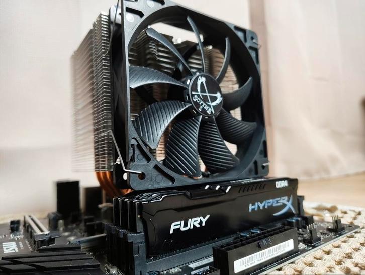 I7 6700K, 32GB RAM, 550Watt voeding en CPU koeler, Computers en Software, Processors, Gebruikt, 4 Ghz of meer, Ophalen of Verzenden