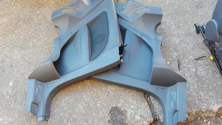 Set kappen naast de achterbank Opel Corsa D model, Auto diversen, Overige Auto diversen, Ophalen of Verzenden