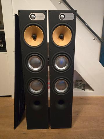 B&W 683 s1  beschikbaar voor biedingen