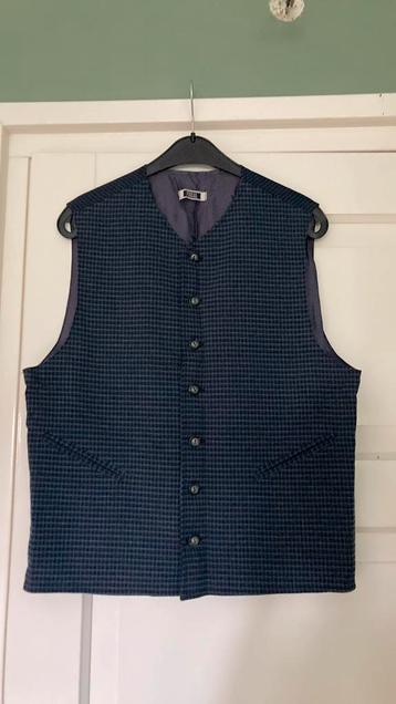 mooi en izgs heren gilet  beschikbaar voor biedingen