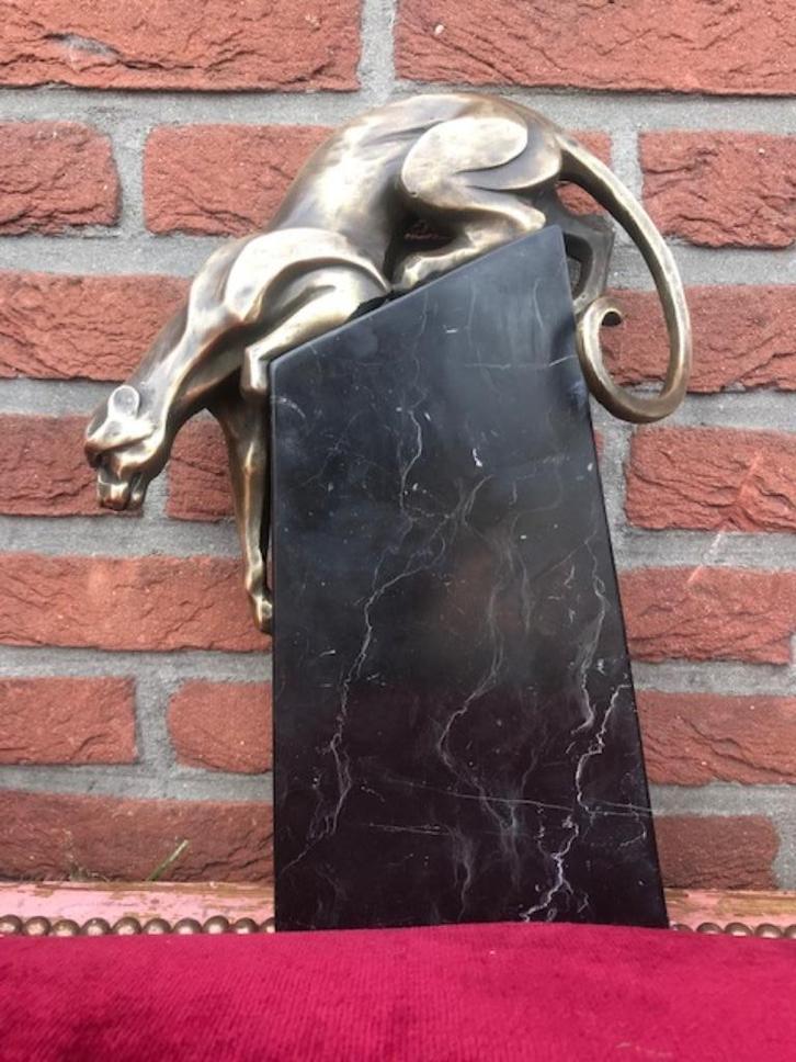 luipaard trotseert de rots, brons en marmer, Antiek en Kunst, Antiek | Koper en Brons, Brons, Ophalen of Verzenden