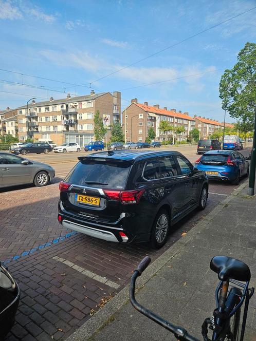 Mitsubishi Outlander 2.4  Phev 194km originele NL. 4WD Aut, Auto's, Mitsubishi, Particulier, Outlander, 4x4, ABS, Achteruitrijcamera