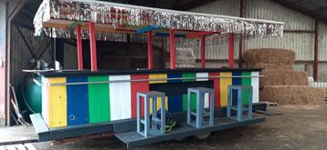 Carnavalswagen bar