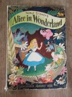 Disney Alice in Wonderland boek Margriet 1955, Ophalen of Verzenden, Gebruikt, Overige typen