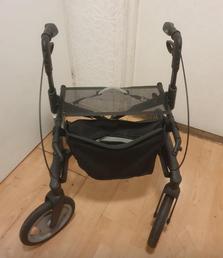 Topro Olympos Rollator Lichtgewicht ,Inklapbaar met Mandje M, Diversen, Verpleegmiddelen, Zo goed als nieuw, Ophalen