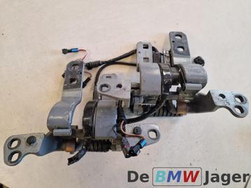 Achterklepscharnier set BMW 5-serie Touring E61 7061383 beschikbaar voor biedingen