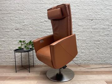 Prominent Vianden sta op stoel relax fauteuil draaibaar leer beschikbaar voor biedingen