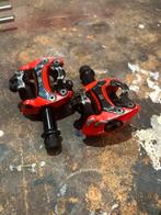 Look, isis en shimano pedalen. 105 achter derailleur, Ophalen, Gebruikt, Mountainbike, Crankstel of Pedalen