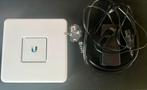 Te koop Ubiquiti Unifi Security Gateway (USG 3p), Computers en Software, Ophalen of Verzenden, Gebruikt, Router, Ubiquiti UniFi