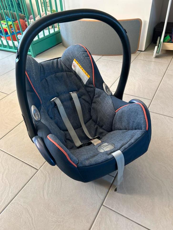 Maxi cosi met isofix base, Kinderen en Baby's, Autostoeltjes, Gebruikt, Maxi-Cosi, 0 t/m 13 kg, Isofix, Ophalen