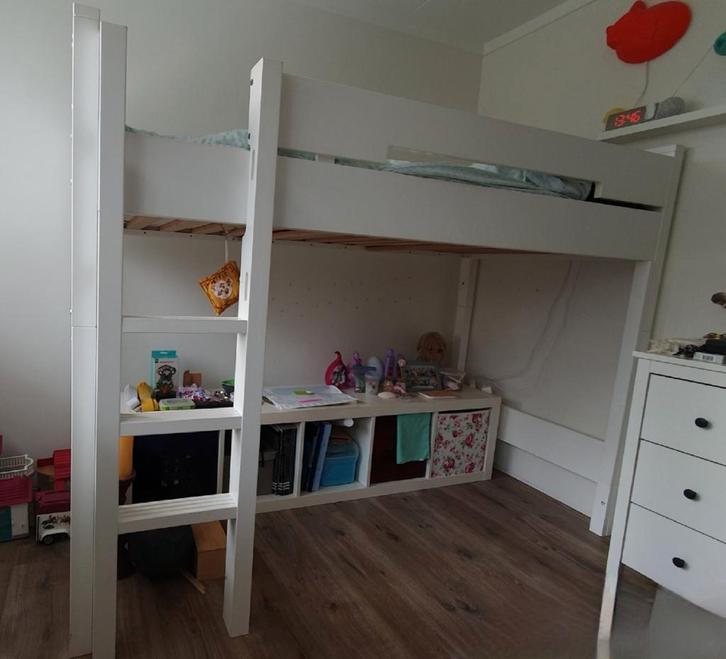 Hoogslaper van het merk Bopita. Kan ook als normaal bed., Kinderen en Baby's, Kinderkamer | Stapelbedden en Hoogslapers, Zo goed als nieuw