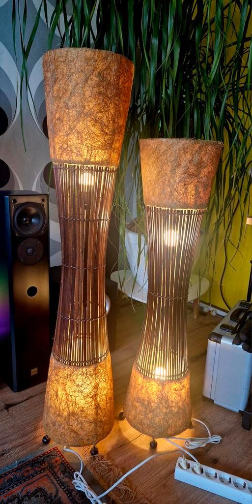 Rieten Vloerlampen Set - Sfeervol Licht, Huis en Inrichting, Lampen | Vloerlampen, Gebruikt, 100 tot 150 cm, Hout, Overige materialen