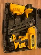 De walt nietmachine tacker DC618, Ophalen, Zo goed als nieuw