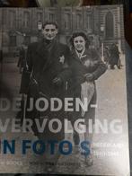 Boek de Joden- vervolging, Ophalen of Verzenden, Zo goed als nieuw