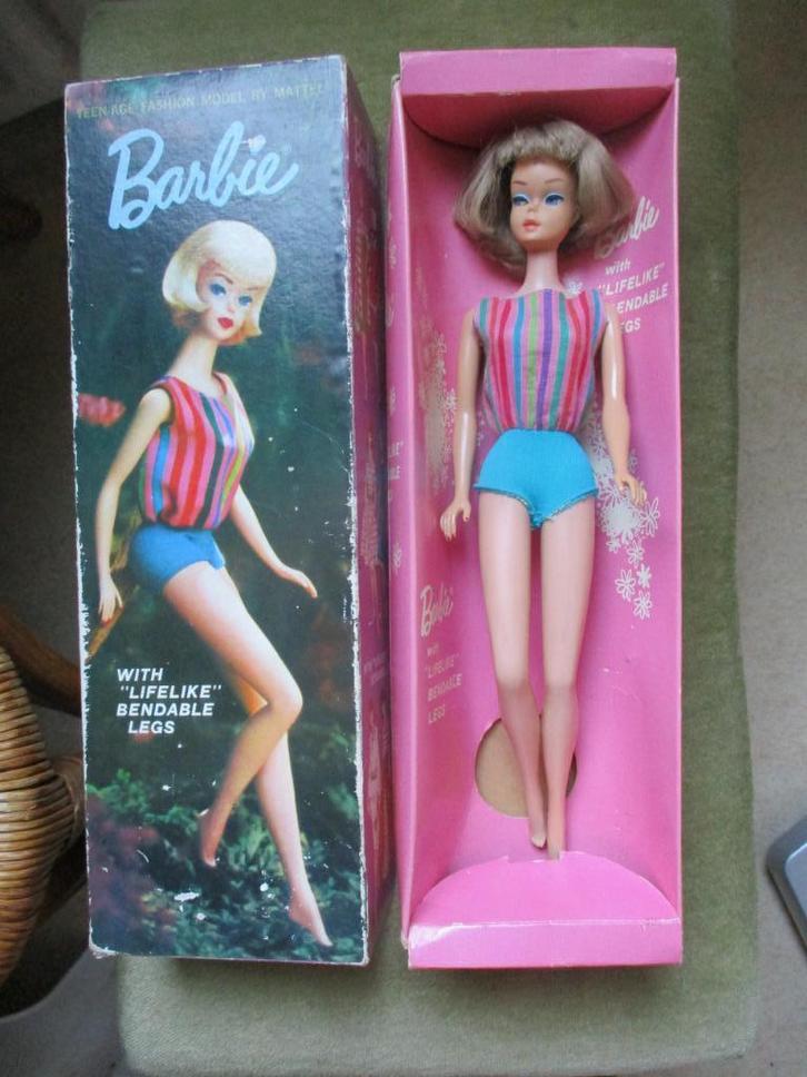 Vintage  barbie American Girl in doos mattel  japan 1965, Verzamelen, Poppen, Zo goed als nieuw, Pop, Verzenden