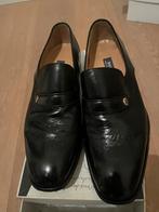 Elegante Bally Loafers - Zwart - Maat 43, Loafers, Zwart, Ophalen of Verzenden, Gedragen