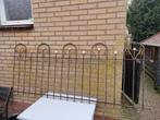 Sierlijk ijzeren hekwerk 5 x, Tuin en Terras, Ophalen, Gebruikt, IJzer, Sierhekwerk