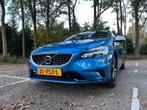 Volvo V40 1.5 T3 Benzine Automaat R-Design & Polar +, 65 €/maand, 1498 cc, Zwart, 4 cilinders